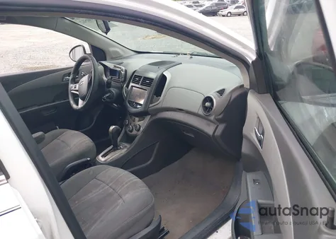 2016 Chevrolet Sonic Lt Auto from USA, damaged, VIN 1G1JC5SHXG4101926